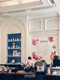บุฟเฟ่ต์ข้าวต้มมื้อดึกที่ BlueSpice Cafe