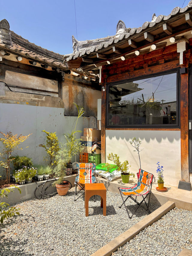 이색 디저트가 매력적인 전주 신상 한옥카페🍧💚