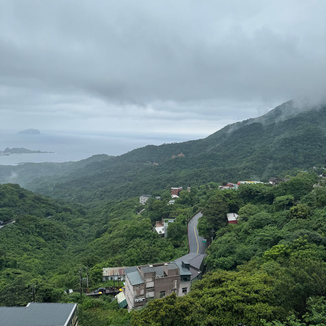 A Journey to Jiufen's 山城逸境 Homestay and the beauty of Taiwan 🇹🇼 