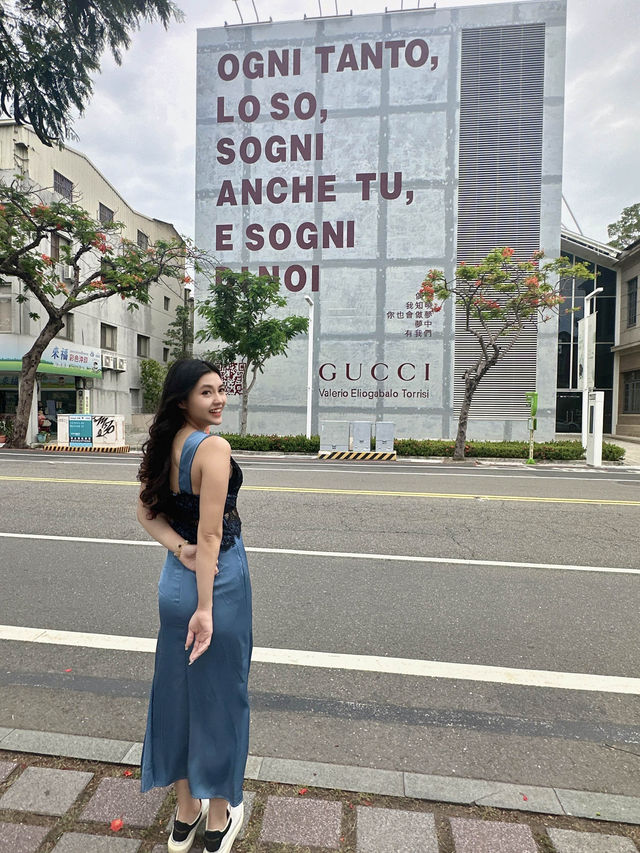 《GUCCI ANCORA時尚藝術展演》