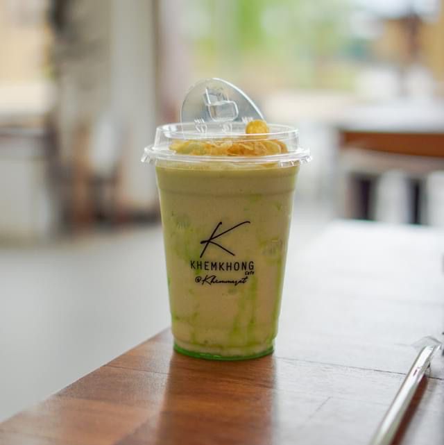 คาเฟ่ริมแม่น้ำโขง จ.อุบลราชธานี