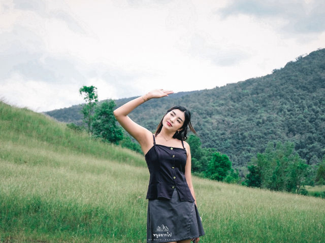 ภูเขาหญ้า จุดแลนด์มาร์ค จังหวัดระนอง
