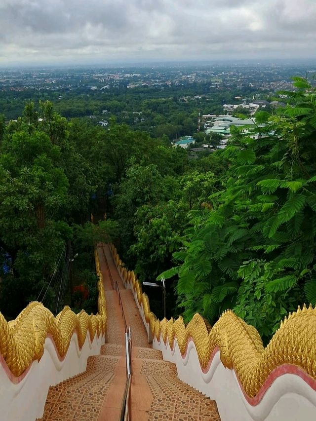 วัดดังสายมู ขอพรหลวงพ่อทันใจ📍วัดพระธาตุดอยคำ