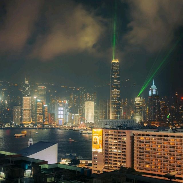 Hong Kong: A City of Vibrant Contrasts