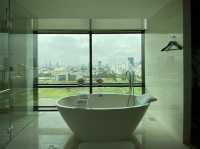 Bathtub 🛁 ที่วิวดีที่สุดกรุงเทพฯ ต้องยกให้ห้องนี้
