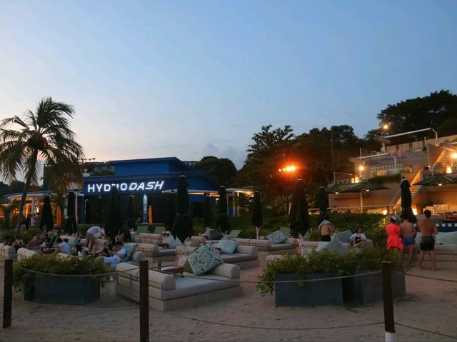 Catch the sunset at Palawan beach