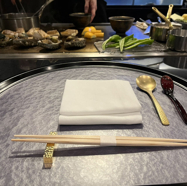 【東京🗼】新進気鋭のオシャレで楽しい鉄板焼き🥩🦪