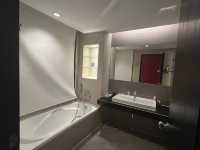 The Zign Hotel  โรงแรมหรูหรา 5 ดาวขนาดใหญ่ ติดทะเล
