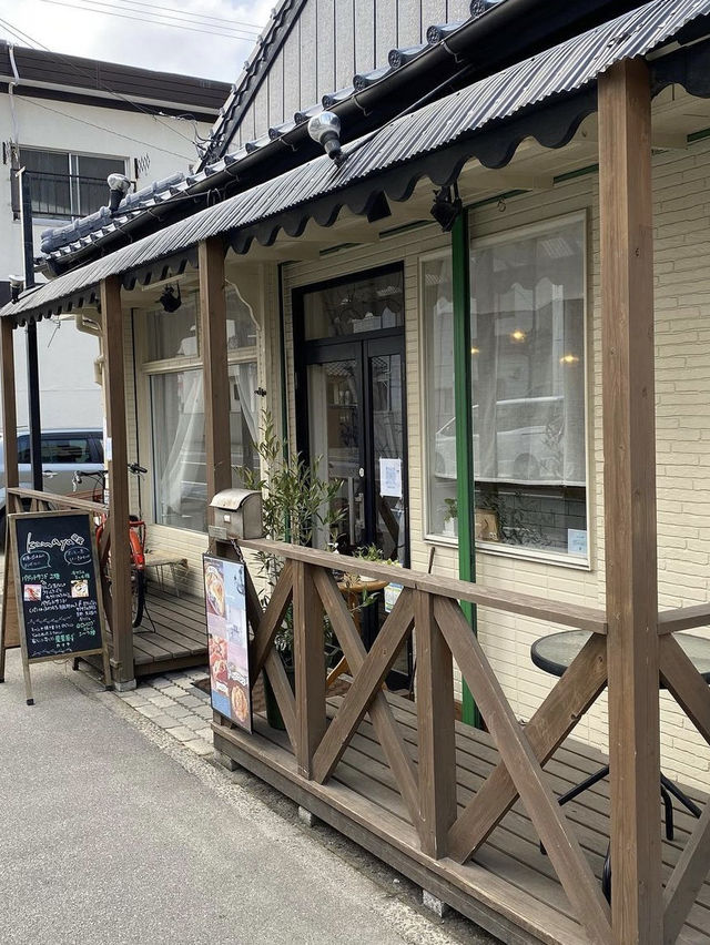 【北九州カフェ】甘い焼き菓子の香りに包まれたカフェ☕️