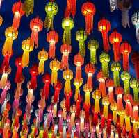พาแอ่ว!! "เทศกาลโคมแสนดวง" ณ เมืองลำพูน🏮