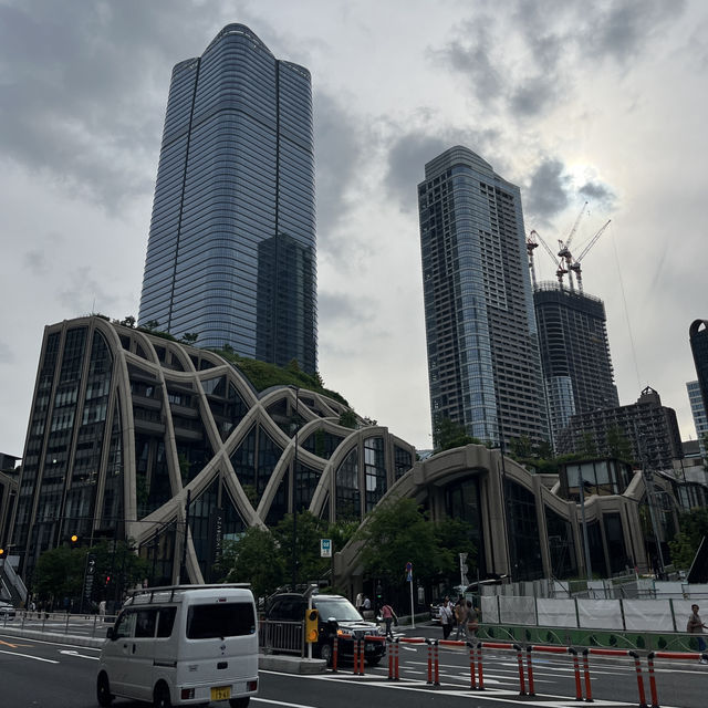 Exploring Central Tokyo: Azabudai Hills and the Iconic Tokyo Tower