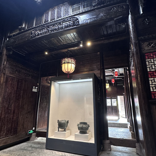 探索鳳凰谷：古建築與文化的絕妙結合