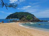 หาดสวยน้ำใสเมืองภูเก็ต Yanui beach 
