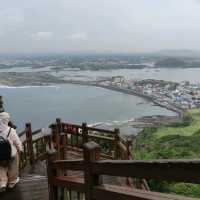 🇰🇷 Volcanic Vistas: The Journey Up to Seongsan Ilchulbong