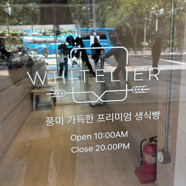【韓国】次元の違う柔らかさ🍞高級食パン専門店