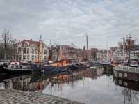 荷蘭🇳🇱 ｜格羅寧根｜彩色小屋🏘️  小型遊艇碼頭🚤