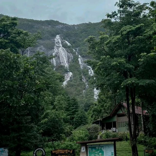 น้ำตกงามแห่งเมืองแร่นอง (ระนอง)