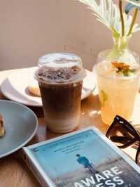 bOnnie on the beach คาเฟ่ติดหาดสุดชิลที่ชะอำ
