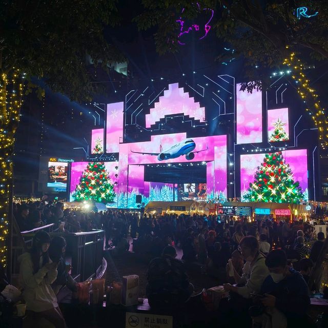 12月，開始環臺環球的聖誕盛宴-新北站