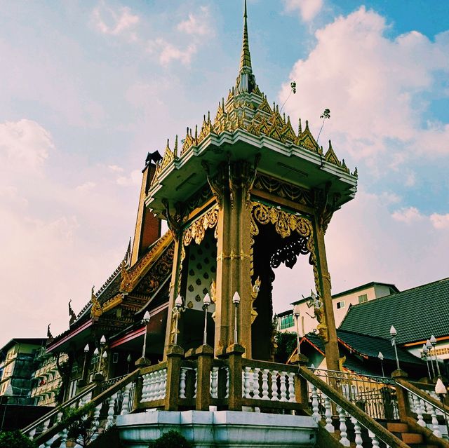 泰國曼谷著名皇家古跡寺廟景點:wat suwan 哇素温寺。安靜祥和，雄偉建築，適合打卡拍照📸