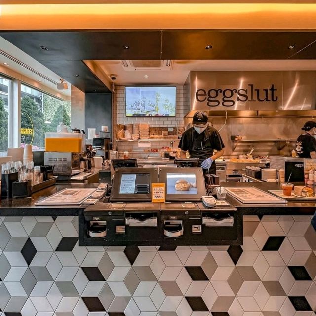 Eggslut Boulange Tokyo Japan