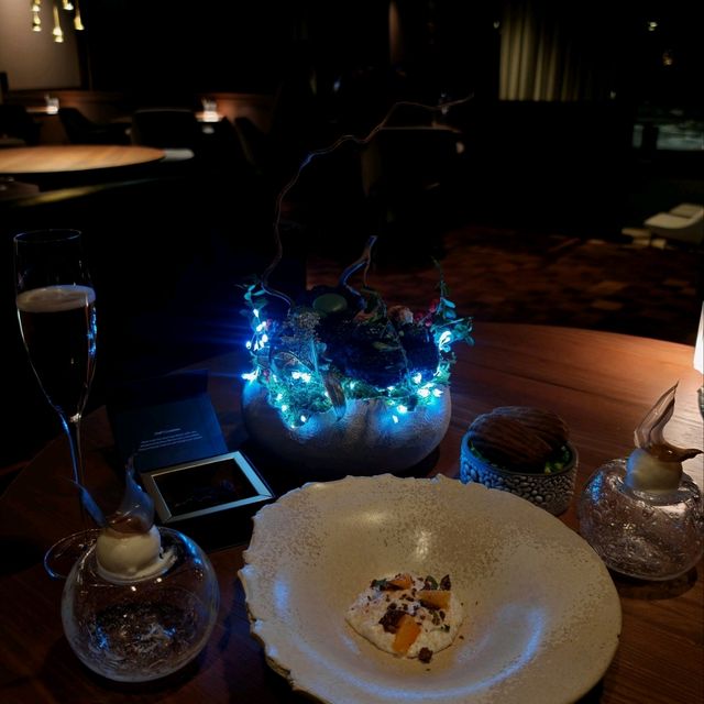 冰島Blue Lagoon入面間米芝蓮餐廳真係好正