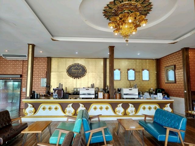 รัตนะบุรี 𝘾𝙤𝙛𝙛𝙚𝙚 & 𝘽𝙖𝙠𝙚𝙧𝙮 ☕🍰