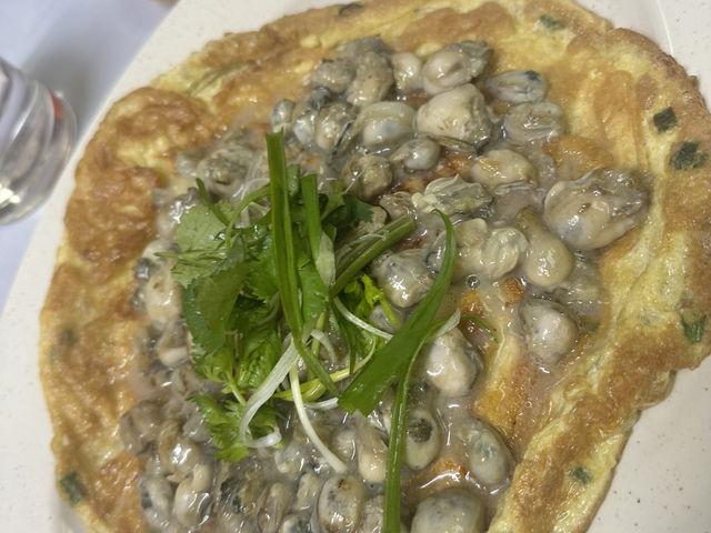 Best tasting oyster omelette and fish bee hoon