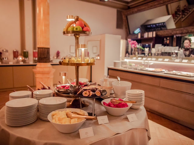 Hotel Kämp｜貴族級早餐體驗，穿越時空的優雅時刻 ☕🎻