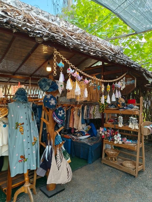 Coconut Market 清邁周末限定的「椰林市集」