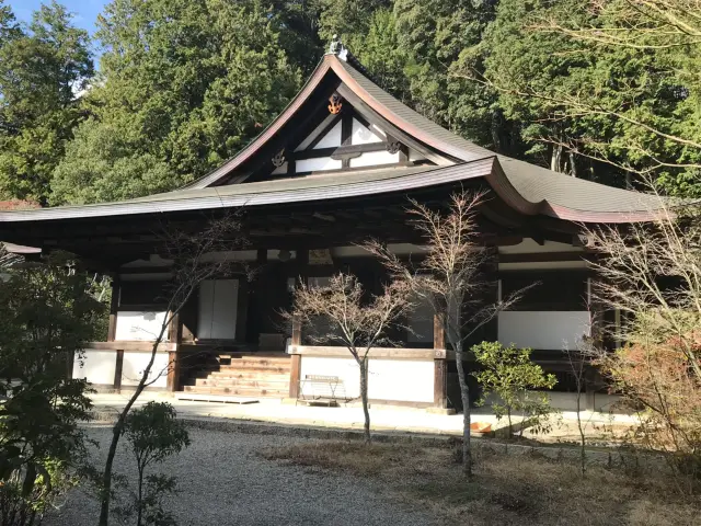 Enjō-ji Temple 円成寺 – A Hidden Gem of Nara