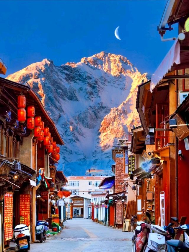 Songzanlin Monastery: The Sunlight City