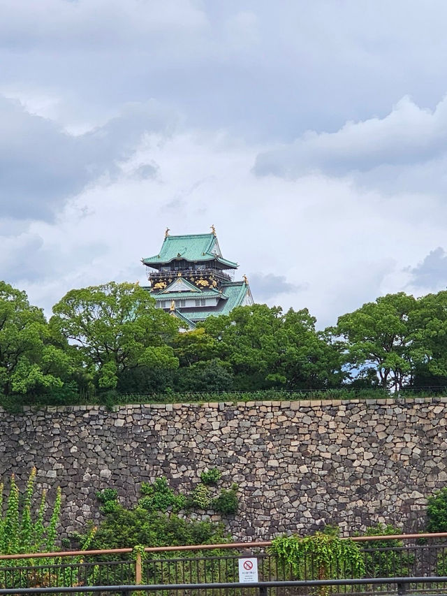 大阪城：壯麗景色的感官衝擊！