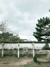 【曇り空の岡山。路面電車で岡山城　岡山後楽園と竹久夢二ミュージアムを巡る。】