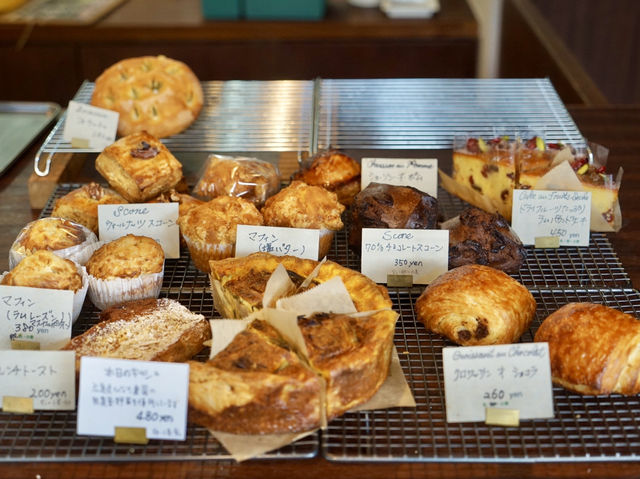 A Sweet Escape at FLOTO Café🍒