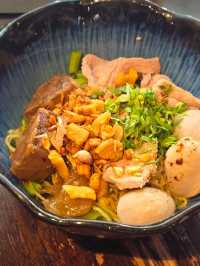 ก๋วยเตี๋ยวเรือทองสมิทธิ์