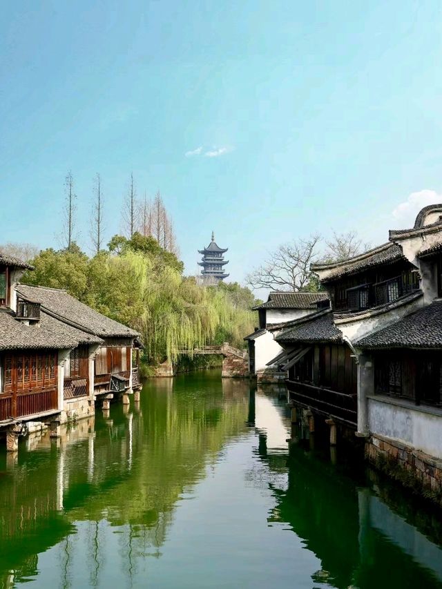 Xishi River: Evening Elegance