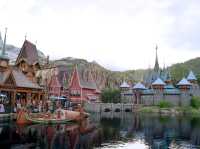 ❄️🏰 World of Frozen