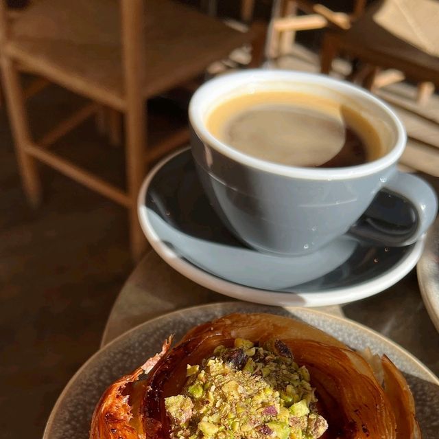 Great for pastries and coffee