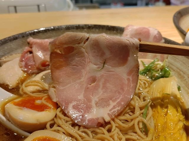 台北新開幕拉麵店-恉霜-中山區美食