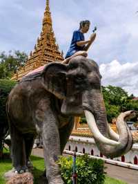 แลนด์มาคขอนแก่นวัดหนองแวง พระธาตุแก่นคร