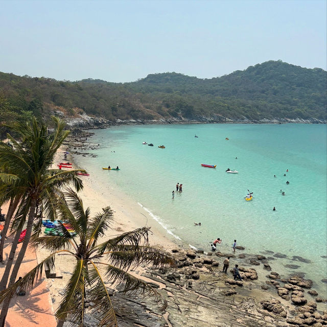 หาดถ้ำพัง ⛰️🌊@เกาะสีชัง, ชลบุรี