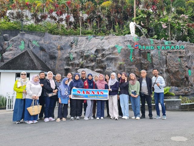 The Essence of Sumatra: Medan’s Heritage, Berastagi’s Highlands, and Lake Toba’s Majestic Serenity 