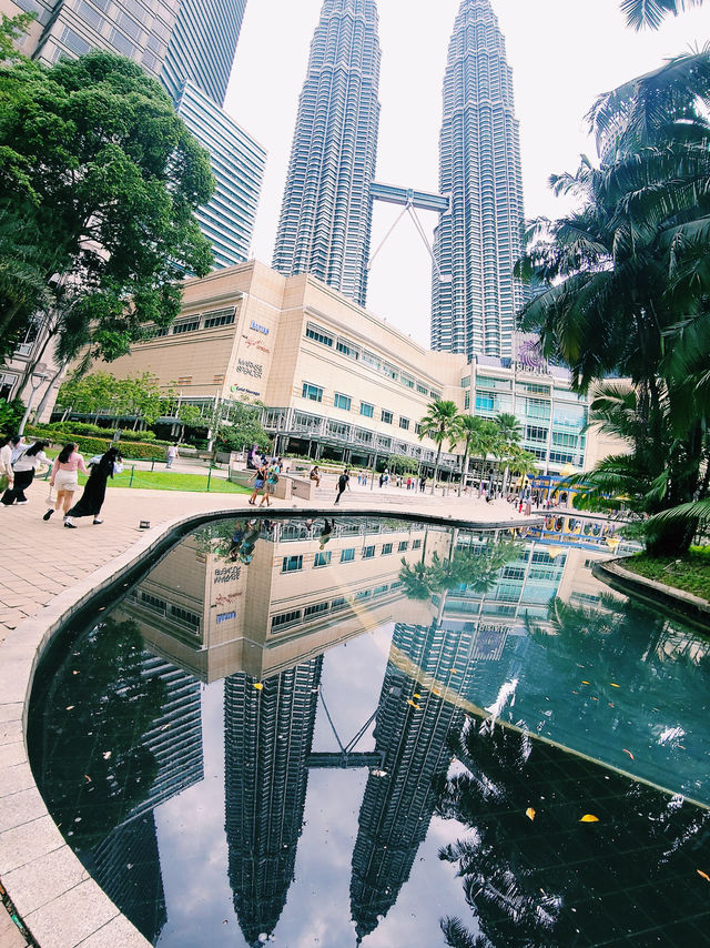 Capturing the Majesty of Petronas Towers: A Daytime Photography Guide