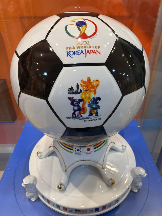 2002공 하나에 담긴 축구 역사를 체험할수 있는 공인구 특별전🇰🇷
