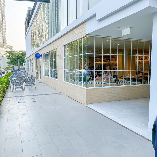 รีวิว🌟 โรงแรมฮอลิเดย์อินน์เอ็กซ์เพรสระยอง