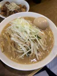 【東京🗼】食べログ百名店初選出の行列味噌ラーメン🍜