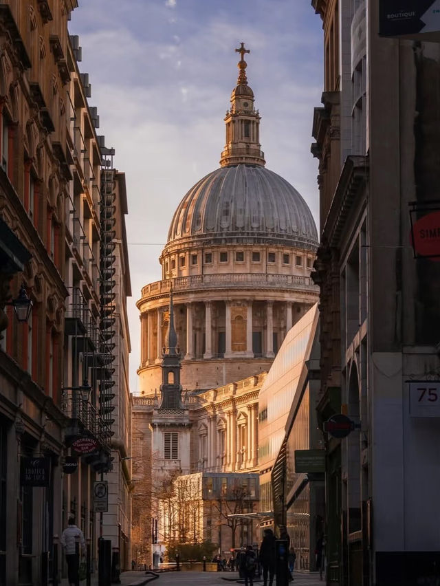 Must-Visit in London: St. Paul’s Cathedral