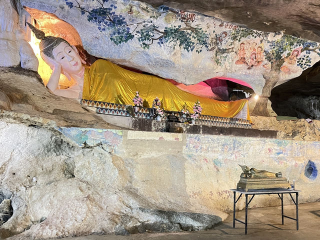 วัดถ้ำสุมะโน พัทลุง (Wat Tham Sumano)