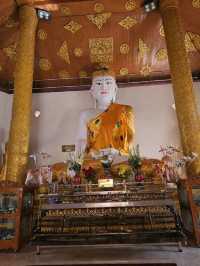 วัดชเวมินหวุ่น (Shwe Muay Wan) วัดคู่เมืองเมียวดี